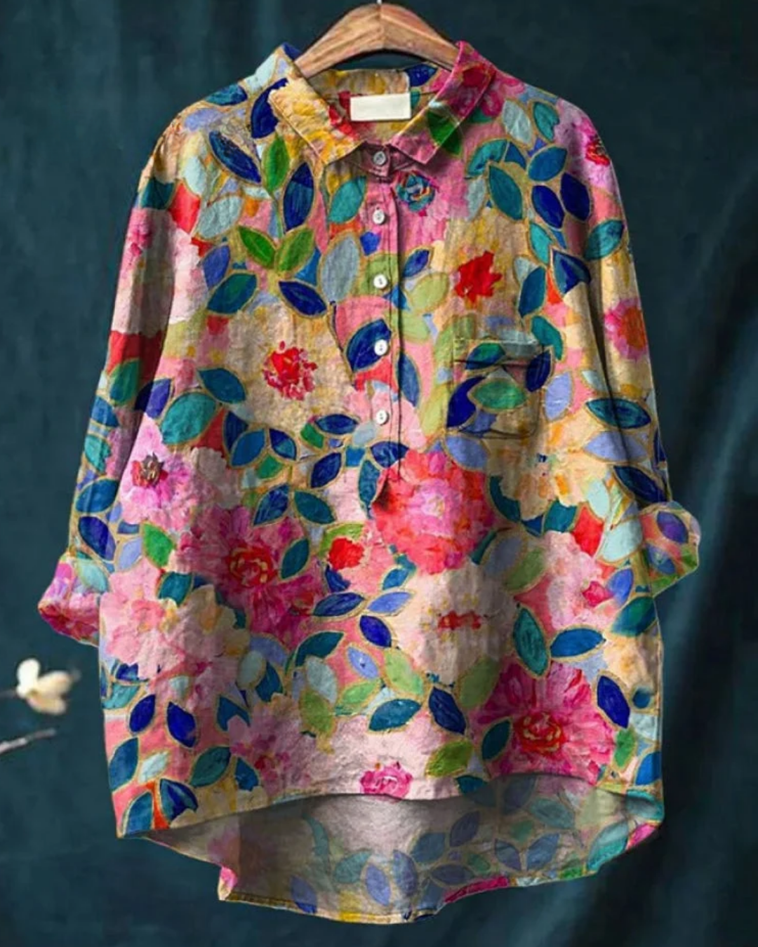 Jenny | Elegante blouse met bloemenprint en knopen