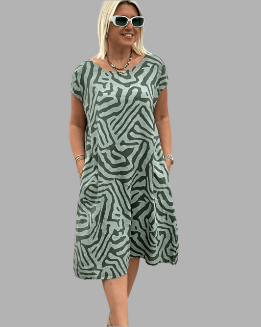 Nelia - Zomerjurk met ronde hals en mooie print