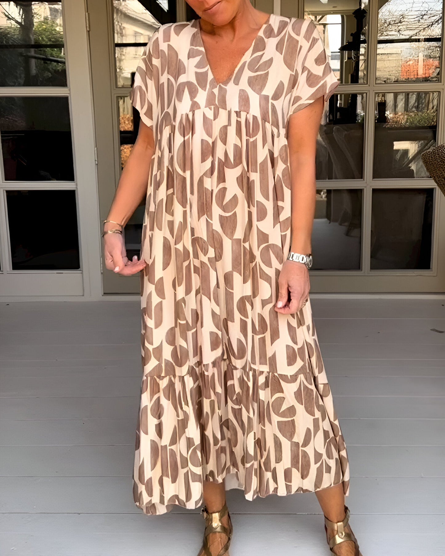 Felicia - Lichte jurk met V-hals