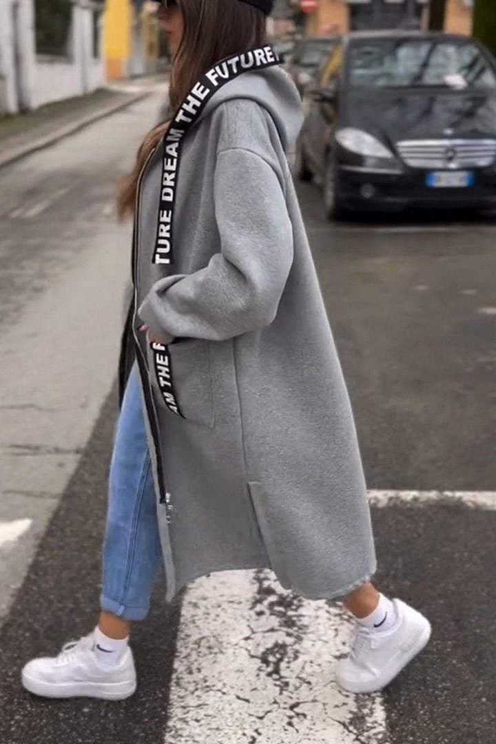 Roxane | Urban Hoodie met Geborduurde Letters