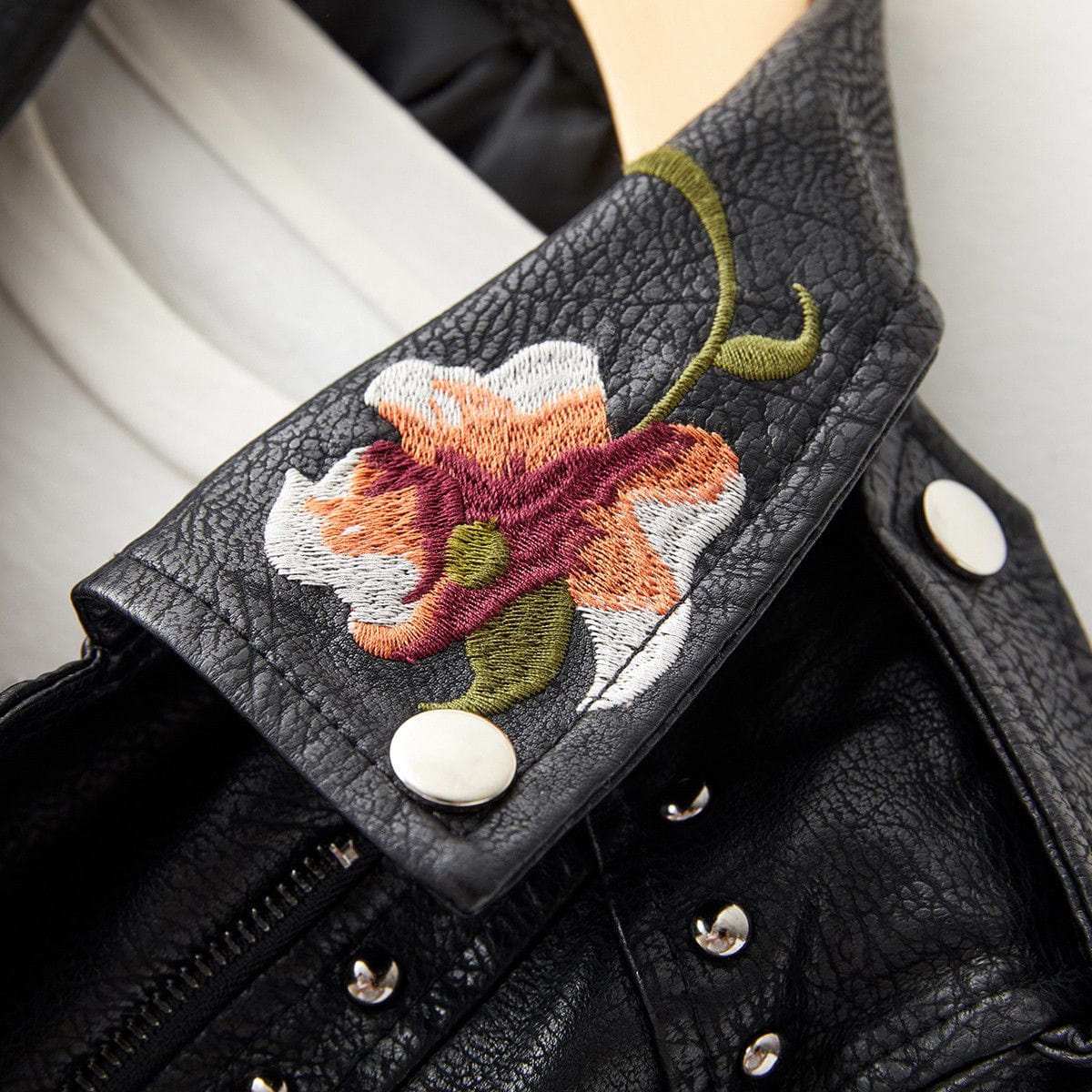 Livia - Retro Chique Bloemenvest