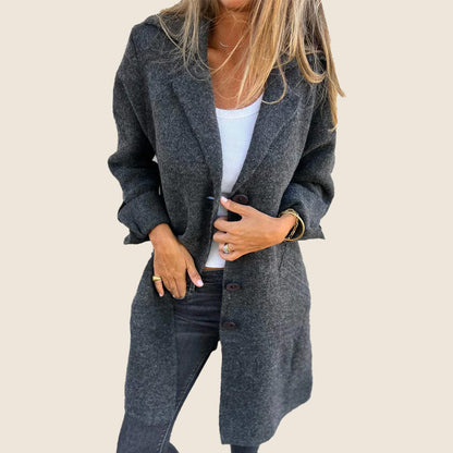 Frankie | Relaxte oversized mantel met revers
