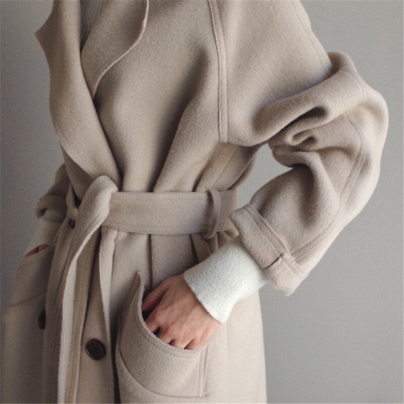 Mae™ – Elegante Mantel