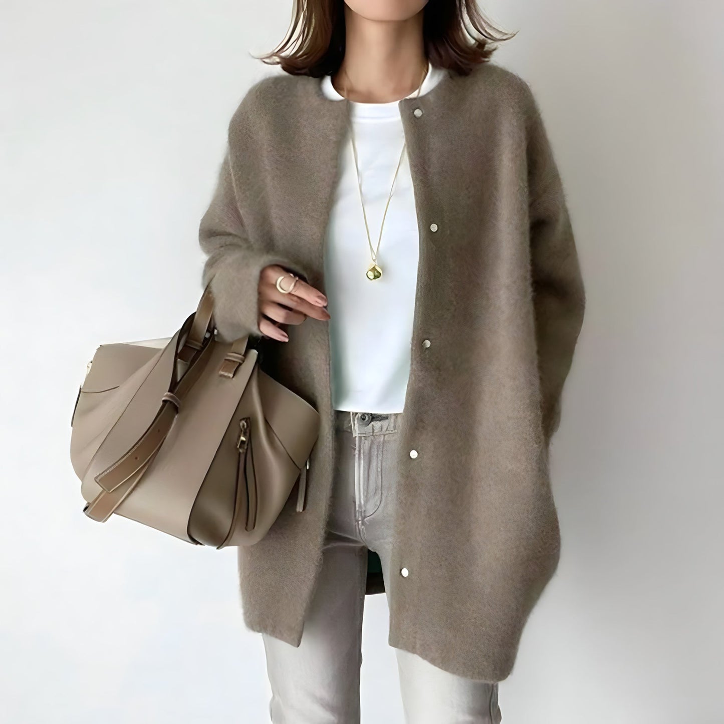 Whitney - Elegant vest met knopen