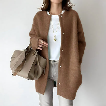 Whitney - Elegant vest met knopen