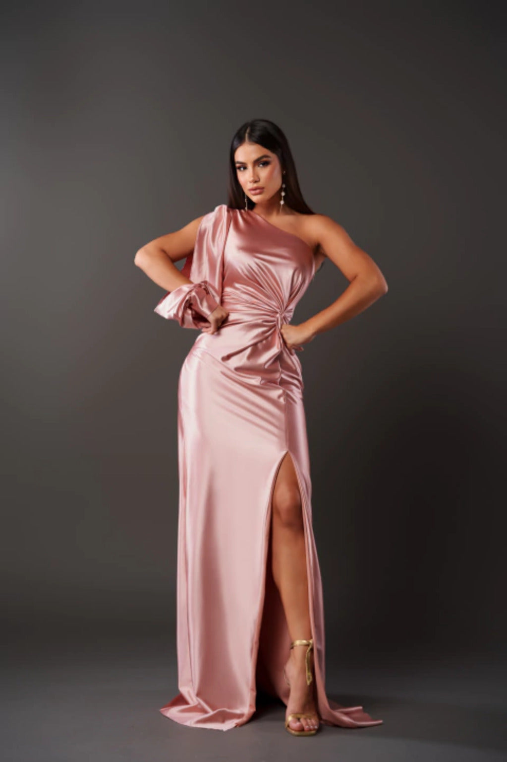 Eliana - Élégance Fluide Chic