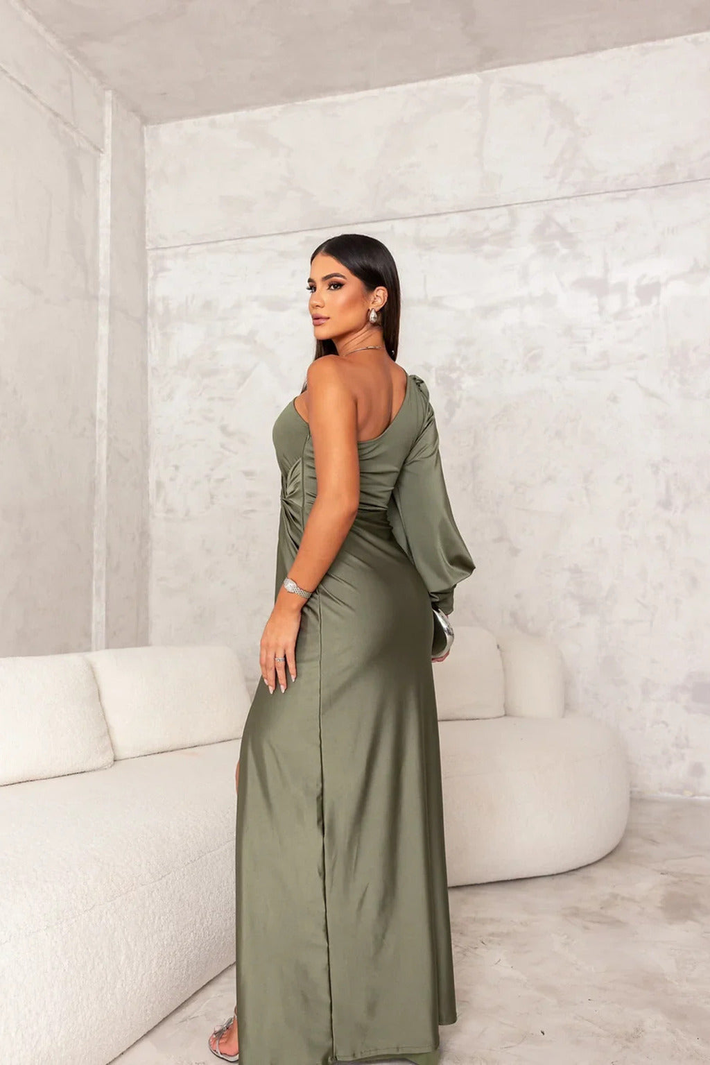 Eliana - Élégance Fluide Chic